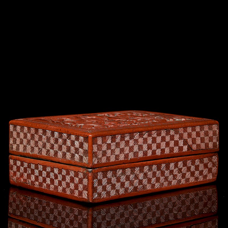 A cinnabar lacquer rectangular box, Qing dynasty