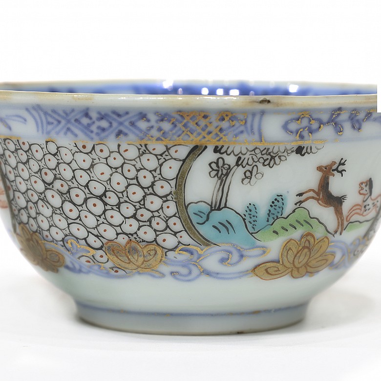 Small porcelain bowl with scenes, 20th century