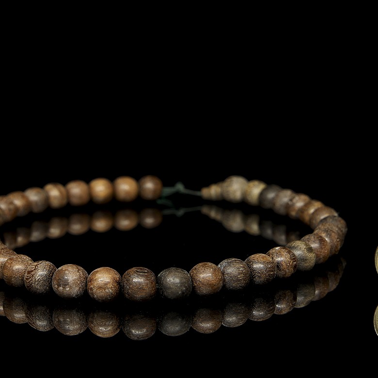 Wooden bead necklace, Qing dynasty