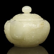 White jade teapot and lid, Qing dynasty