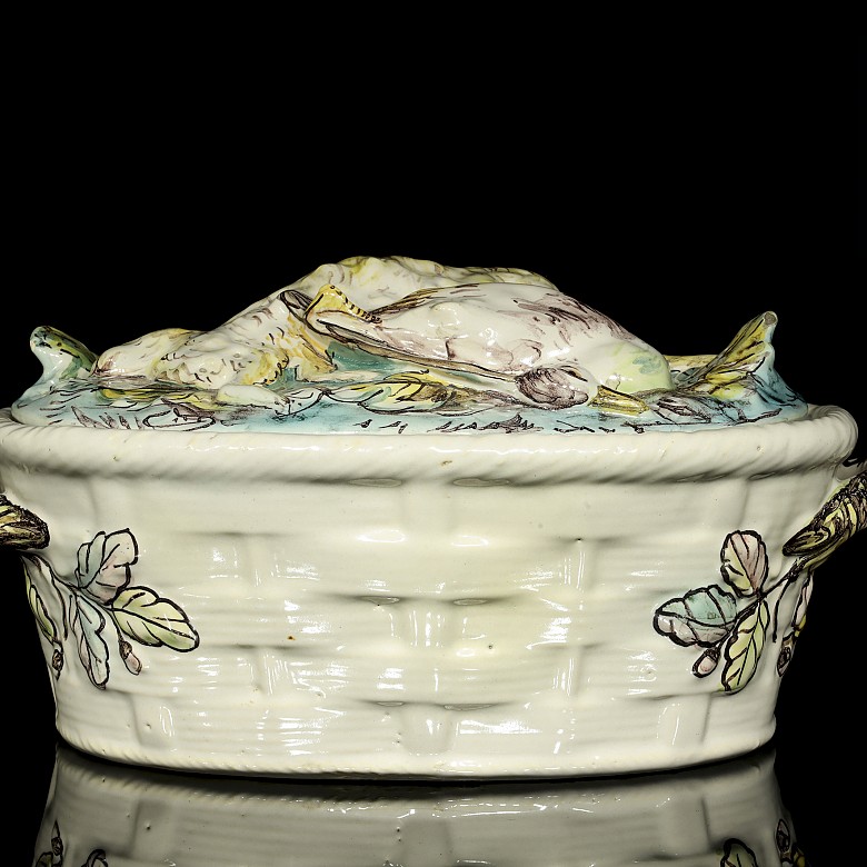 Glazed ceramic tureen, 20th Century