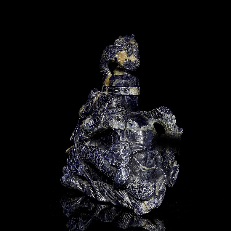 Lapis lazuli vessel ‘Dragons’, 20th century