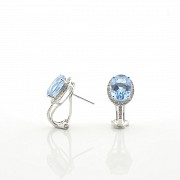 Earrings in 18k white gold and diamonds