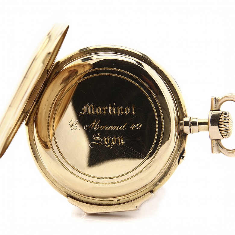 Martinot pocket watch in 14K gold.