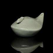 Song-style glazed ceramic water vessel ‘Ruyao’