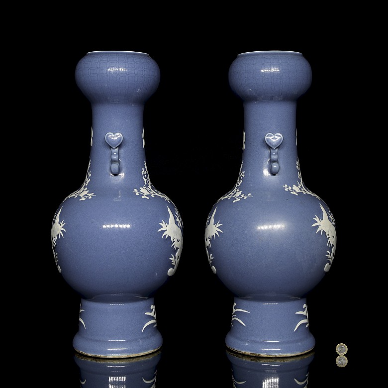 Pair of ‘Birds on Branch’ vases, Qing dynasty - 5