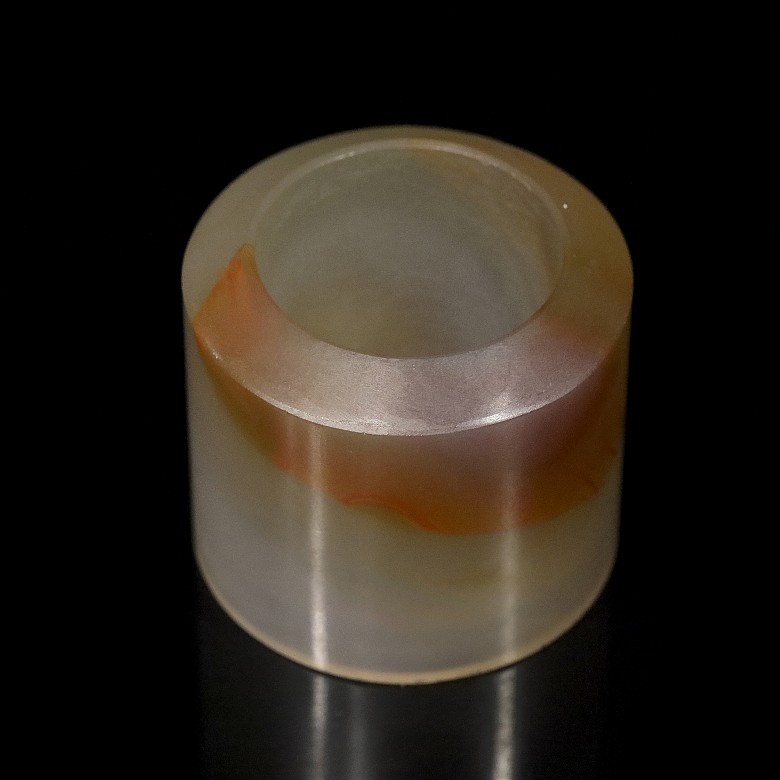 Agate archer's ring, Qing dynasty, Qianlong