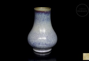 Flambé-glazed ceramic vase, with Yongzheng seal