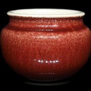 Small vessel with ‘Bull's Blood’ glaze, 20th century