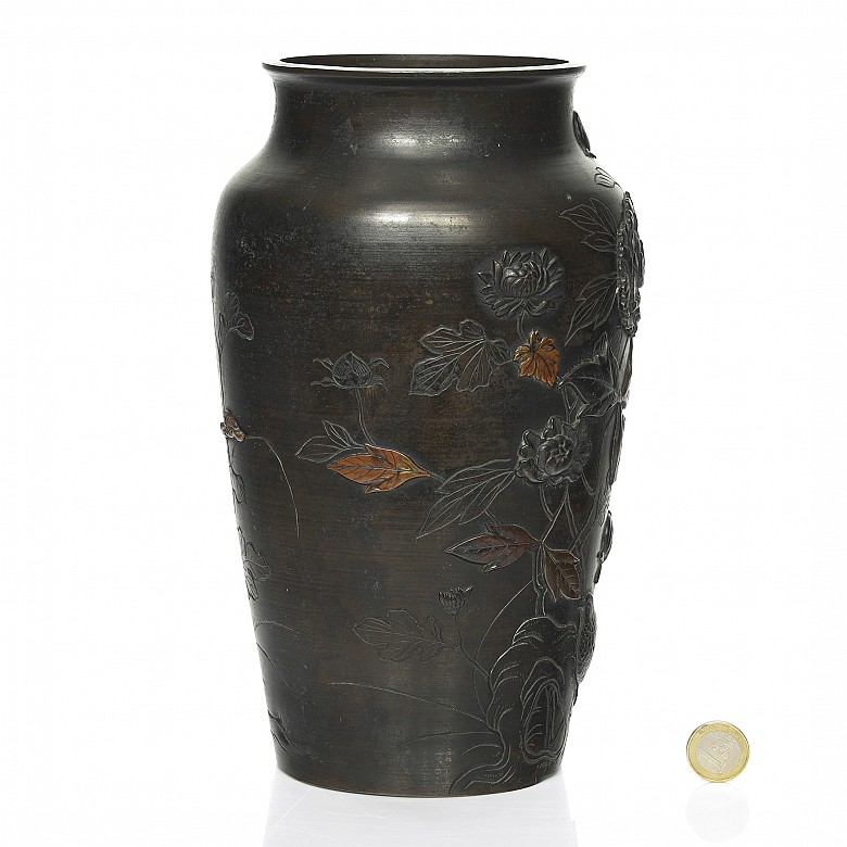 Metal vase with floral decoration, Asia, Asia, 20th century