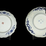 Group of Japanese Imari porcelain