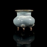 Junyao tripod censer, Yuan dynasty