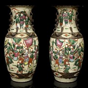 Pair of vases with warriors, Nanking, Qing Dynasty