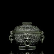 Spinach green jade “Gui” vessel, Qing dynasty