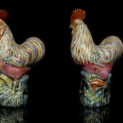 Pair of polychrome porcelain cockerels, 19th century