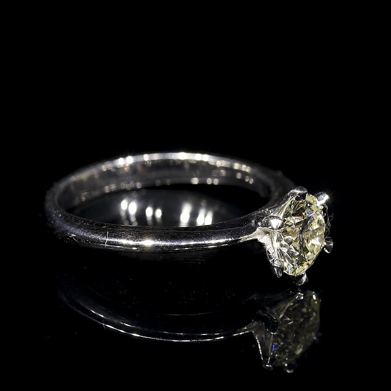 Solitaire white gold with brilliant 1 cts