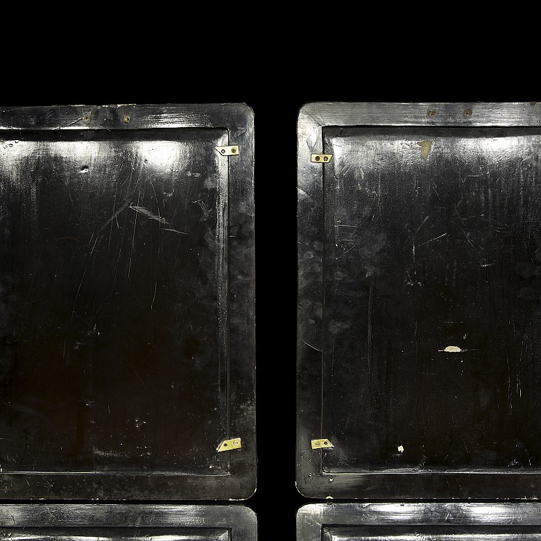 Pair of inlaid wooden mirrors, Qing dynasty.