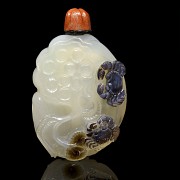 Agate snuff bottle 