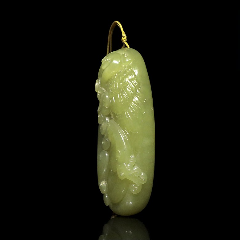 Colgante de jade amarillo 