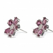 Earrings in 18k white gold, tourmalines and diamonds