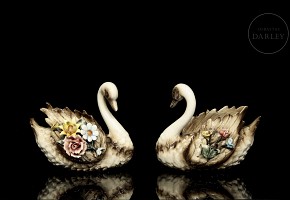 Capodimonte Porcelain ‘Couple of swans’, 20th century