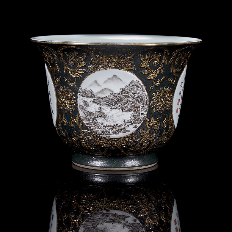 Small porcelain ‘Landscapes and Poems’ cup, Qing dynasty