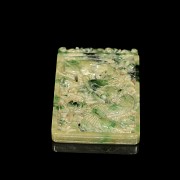 Natural jadeite ‘Dragon’ plaque, Qing dynasty - 3