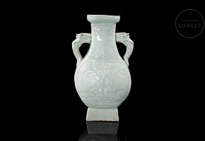 Celadon glazed ceramic vase ‘Lotuses’, Song style