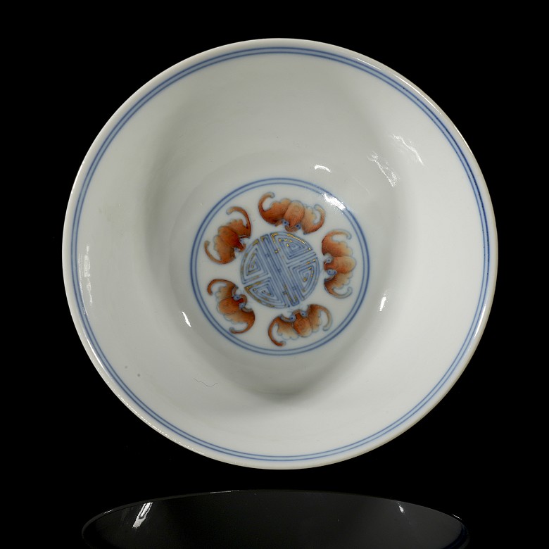 Doucai “Flowers and Birds” bowl, Qing Dynasty