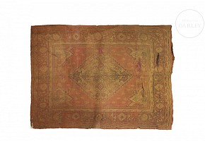 Large antique Persian Bakshaish rug, 16th-18th century.