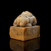 Shoushang ‘Mythical Beast’ stone seal, Qing dynasty