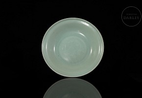 Plato de cerámica vidriada celadón de Longquan, dinastía Ming