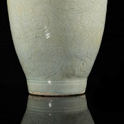 Song-glazed meiping ware ‘Flowers’ vase, Song dynasty