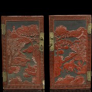 Set of four small carved and lacquered wooden doors, Qing dynasty. - 1