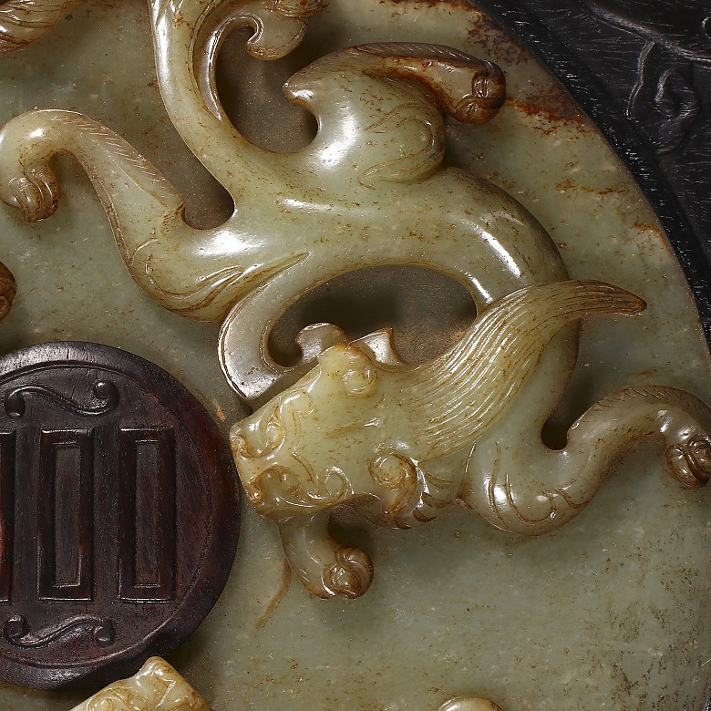 Wood panel with “Bi” jade, Qing dynasty