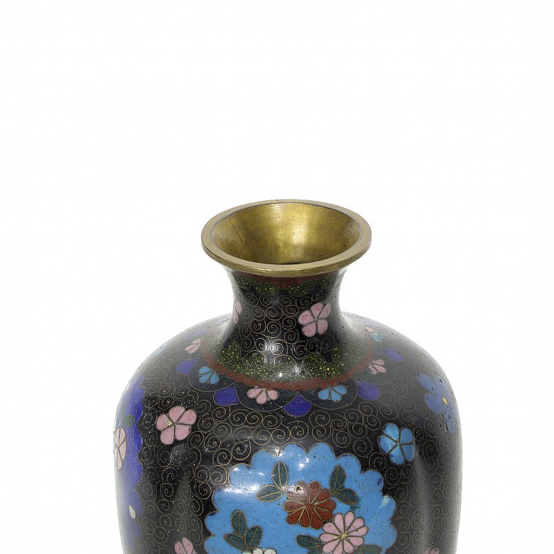 Cloisonne lobed vase