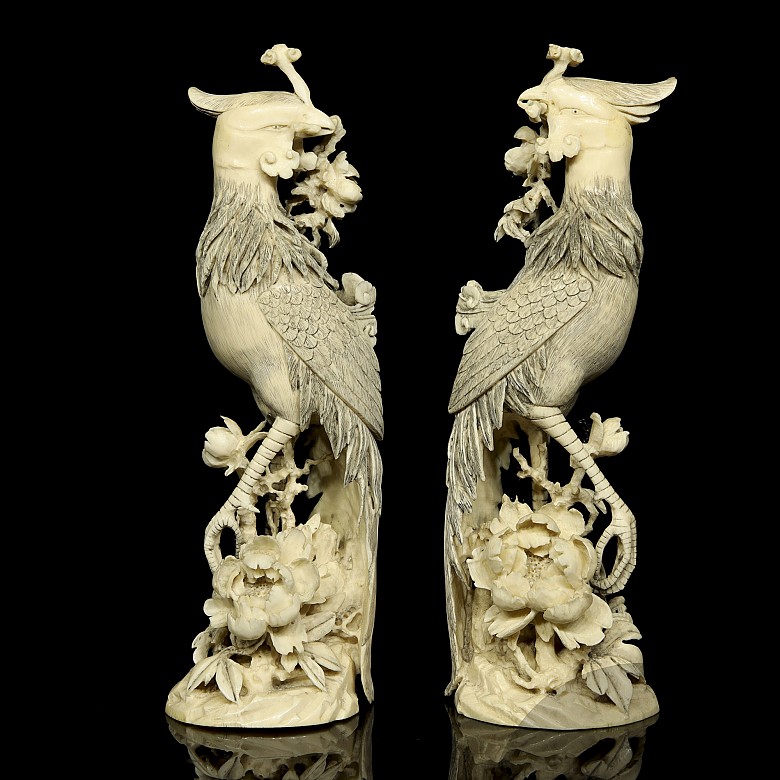 Pair of ivory carvings ‘Phoenix on branch’, early 20th century