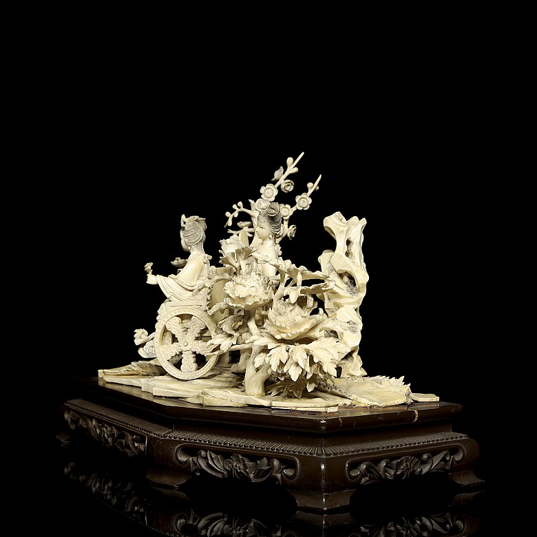 Ivory figure ‘Cart with ladies’, late 19th century