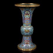 Cloisonné “Gū” vase, Qing dynasty