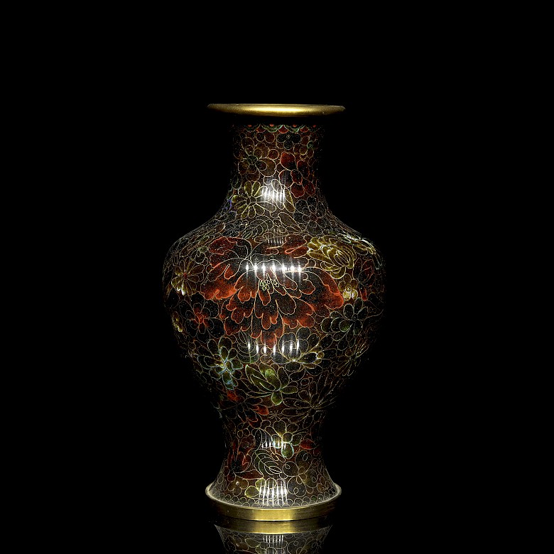 Cloisonné vase ‘Flowers’, 20th century