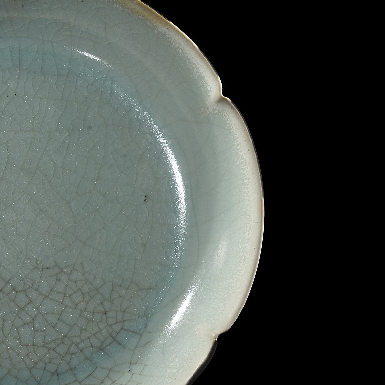 Celadon ware lobed dish, Song Dynasty