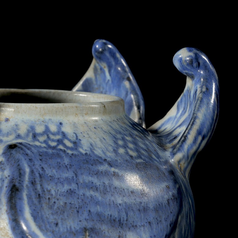 Porcelain-glazed  brush container ‘Mandarin Ducks’, Ming dynasty