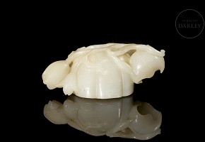 Carved jade brush container ‘Lotus’, Qing dynasty