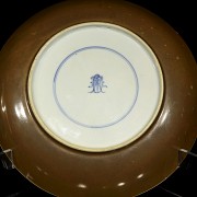 Two Qing Dynasty ‘Flowers and Butterflies’ Porcelain Dishes - 5