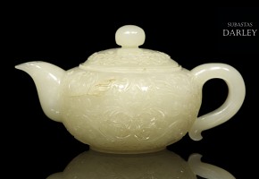 White jade teapot and lid, Qing dynasty