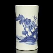 Chinese ceramic pot for brushes, 20th century