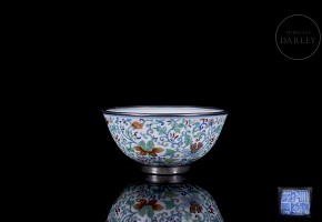 Doucai silver-footed bowl, Qing Dynasty