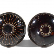 Pair of bowls with sgraffito decoration ‘Lotuses’, Jin dynasty