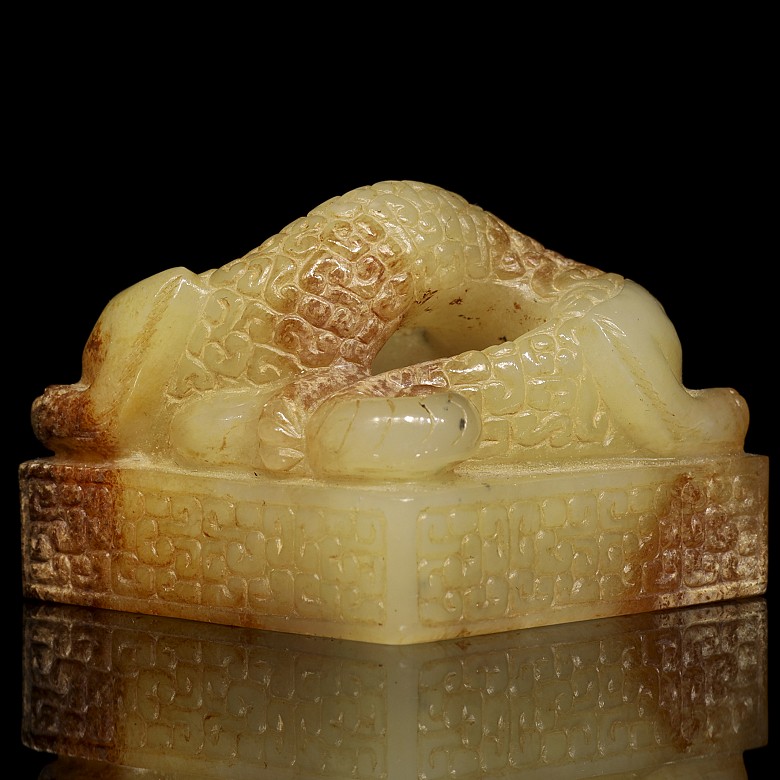 Carved jade seal ‘Dragon’, Han dynasty