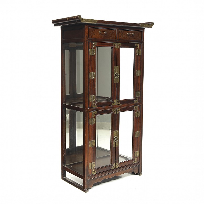 Asian-style wooden display cabinet, 20th century